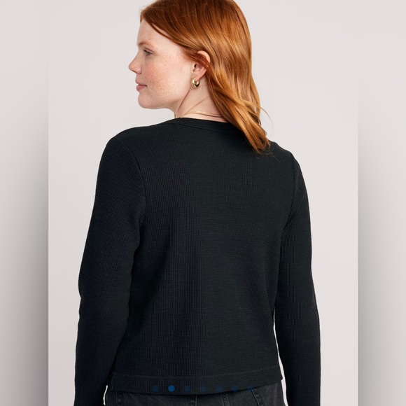 🆕 Old Navy Women’s Long Sleeve Waffle Knit Crop T Shirt - Picture 6 of 13